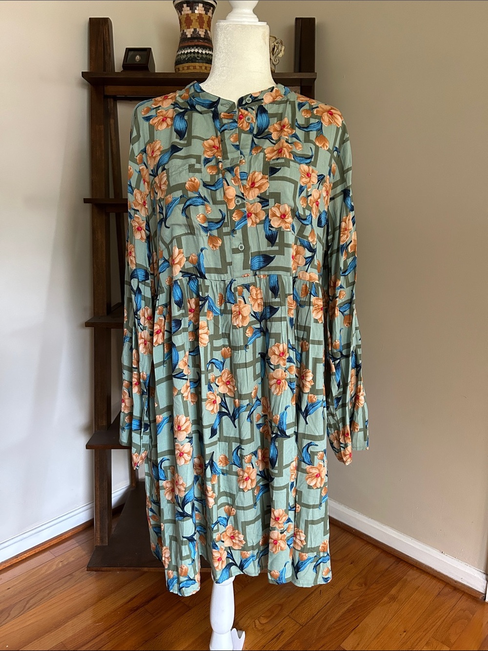 Suzanne Betro Sage Green Floral Long-Sleeve Tiered Dress